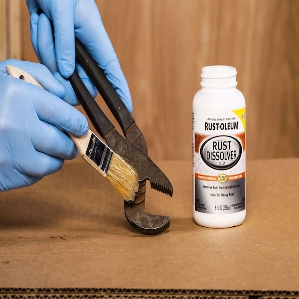 Rust-Oleum 8 Oz Rust Dissolver - Image 2