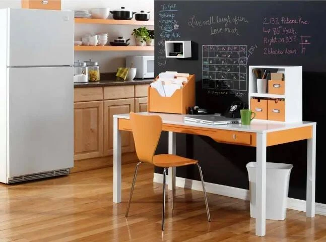 Rust-Oleum 11-Ounce Black Chalkboard Spray Paint - Image 2